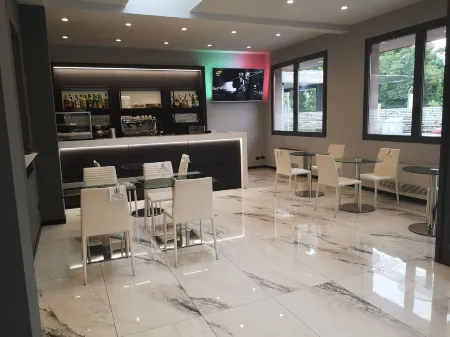 Hotel Daunia Отели в г. Модена