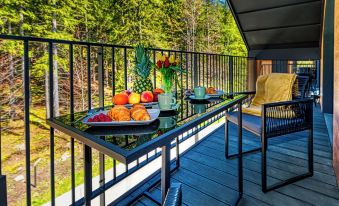 Ostoja Parku Narodowego, Sun & Snow