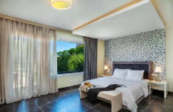 Sunny Villa Grande