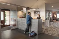 Sovereign Hill Hotel Hotels in Golden Point
