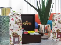 Tudors ESuites 4 Bedroom House with Garden & 9 Beds