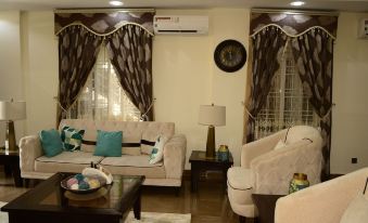 Marshall Hotel Apartments