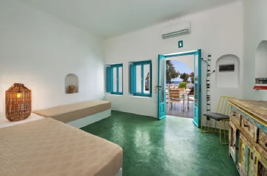 尼西亞海灘套房公寓