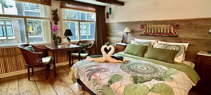 Amsterdam B&B Barangay Hotels in Amsterdam