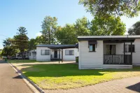 Lake Hume Resort Hoteles en Lake Hume Village