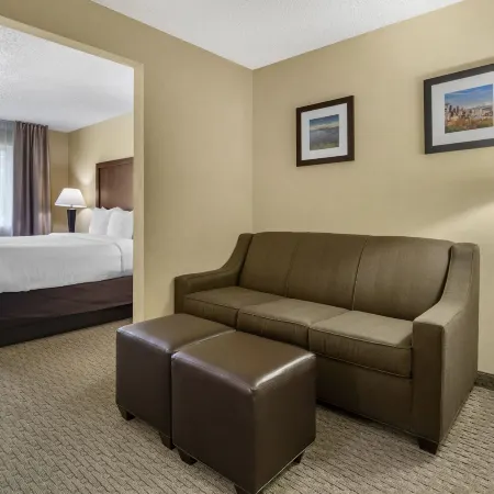 Comfort Inn & Suites Bothell – Seattle North