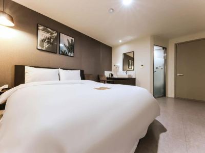 Hotel Yam