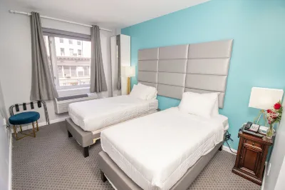 Canal Loft Hotel Các khách sạn gần Chinatown