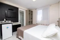 Balmare Hotel فنادق في فلوريانوبوليس