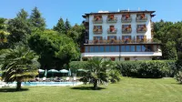 Hotel Diana Các khách sạn gần Jungle Adventure Park