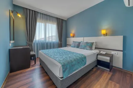 Royalisa City Apart Hotel