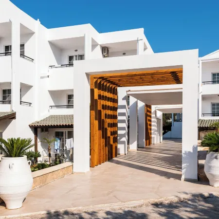 Elvita Beach Hotel