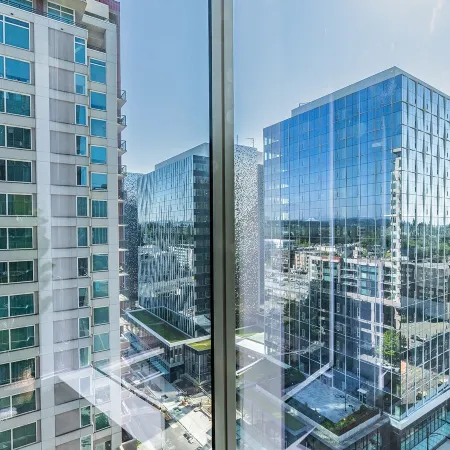 Sophari Bellevue Tower Apts