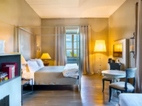 ヴィラ サッソリーニ カントリー ブティック ホテル モンテヴァルキのホテル