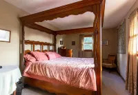 Winslow 1 Master Hotels in Perry Township