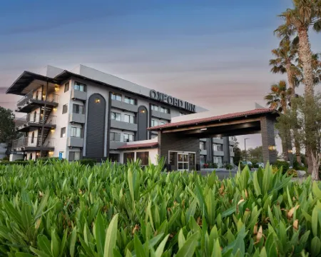 Oxnard Inn Lancaster Hotels in Lancaster