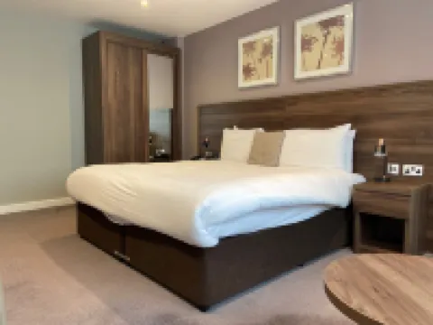 Best Western the Ship Hotel Hotels in Weybridge