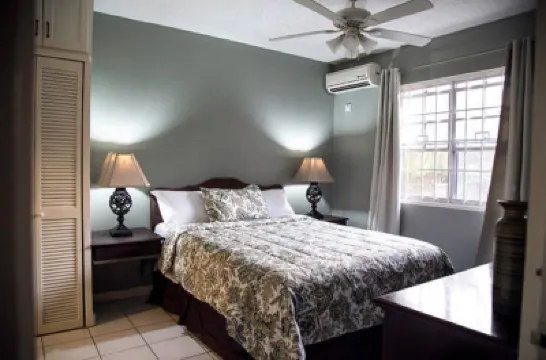 Kingston Town Suite Hotels in 