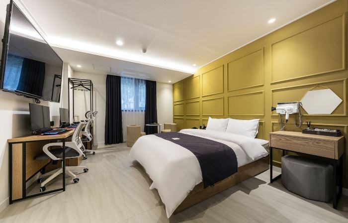 Brown Dot Hotel Suwon