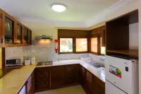 Luxury Private Villas in Diani Beach, Mombasa Kenya Hotels in 