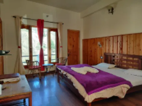 Hotel Burans & Restaurant