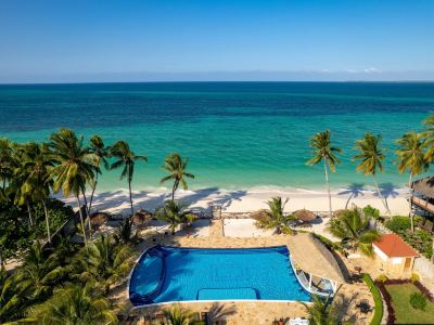 Sunny Palms Beach Bungalows