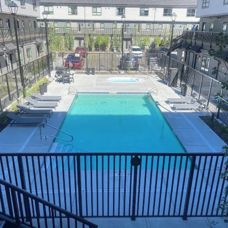 Skyline 207 - Mountain View Townhouse-AC - Heated Pool - Hot Tub