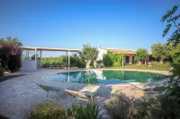 TD Il Vecchio Fienile Outdoor Kitchen with Pool View - Private Pools