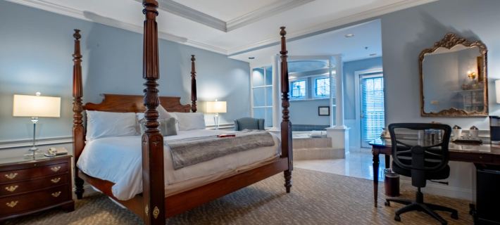 Dan'l Webster Inn and Spa Hotels in Barnstable County
