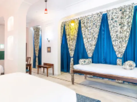 Bloom Boutique l Chelon Haveli Hotels near The Palace Atelier
