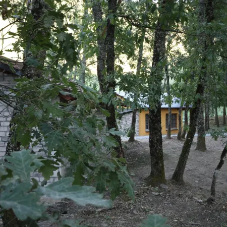 Bungalow-Cabañas en Albergue Valle Do Seo
