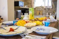 روري برايفت لاكشري فيلاس - فطور