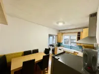 Detached 4Beds - Windsor Heathrow & London Access Hotel a Egham