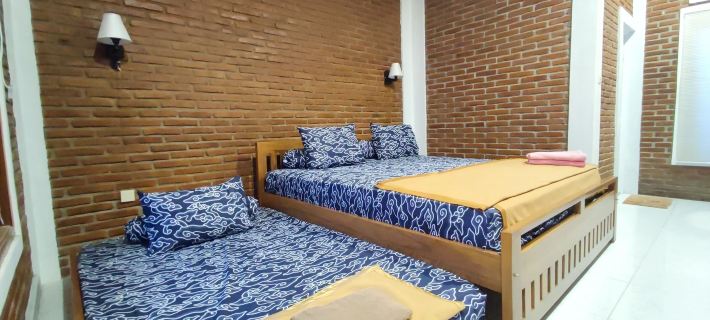 Genthong Homestay Hotels in Borobudur