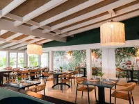 Runaway Hill Inn Hotels in Dunmore Town