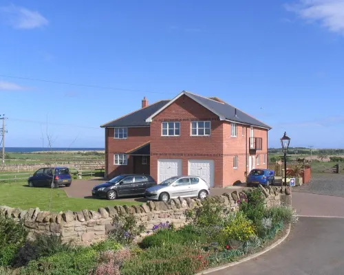 Springwood Hotels in Seahouses