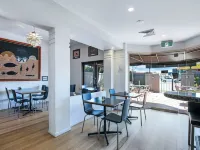 Comfort Inn & Apartments Northgate Airport Hotels in Northgate
