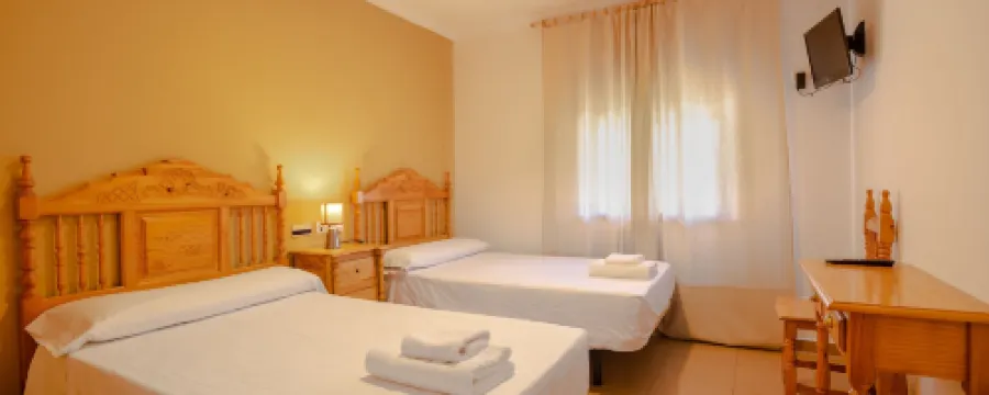 Hostal Valdepeñas by Bossh Hotels