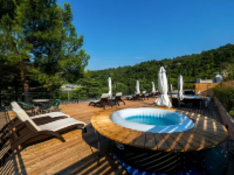 Apartments & Rooms Preelook Hotels in Opcina Opatija