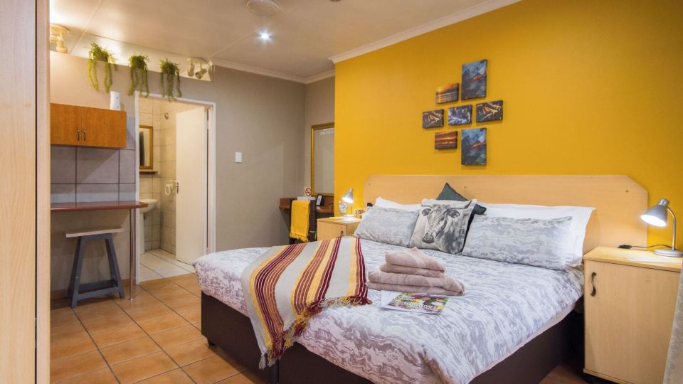 Marle' Lodge Bed & Breakfast