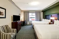 Chateau Nova Yellowknife Hotels in 