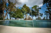 Agriturismo Isola Dei Calanchi - Guest House