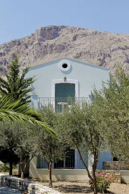 Kyveli Hotel Apartments