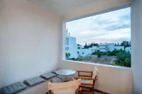 Kontaratos Studios & Apartments - vue sur la montagne
