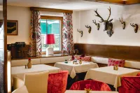 Hotel Stroblerhof Hotels in Strobl