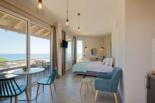 Yasmine Apartments and Rooms