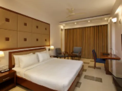 Lemon Tree Hotel Baddi Hotels in Solan