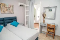 Katerina Roza Studios - Heartfelt Hospitality in the City Hotels near Kastro