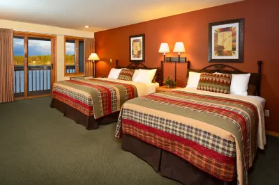 The Pointe Hotel and Suites Hotels in Minocqua