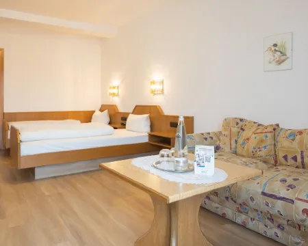 Akzent Hotel Meerfräulein Hotels in Wemding